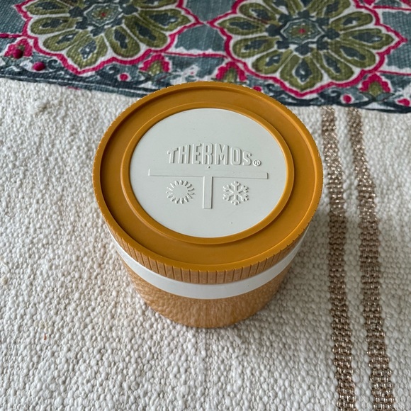 Vintage Thermos - Picture 3 of 4